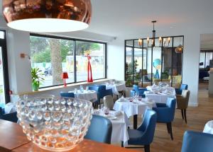 Hotels Le Galion Hotel et Restaurant Canet Plage - Logis : photos des chambres