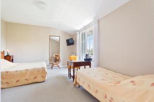 Hotels Hotel Les Goelands : photos des chambres