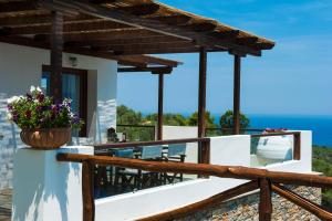 villa iliana Skiathos Greece