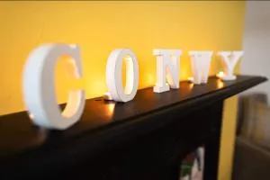 Platform 13 Railway Cottage - Llansantffraid Glan Conwy