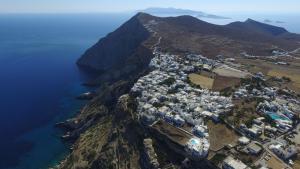 Folegandros-Cliffhouse Folegandros Greece