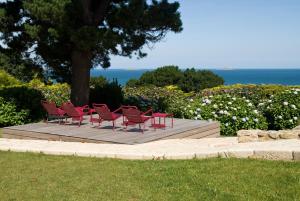 Hotels Hotel Les Costans, The Originals Relais (Relais du Silence) : photos des chambres