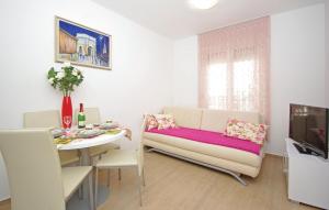 Apartmani Mila Brela