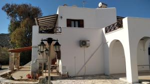 Akti Miaouli Holiday Home Syros Greece