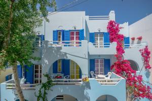 Galazia Studios, Aparthotels - Naxos Chora
