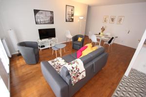 Appartement face Vallée Village et très proche Disney