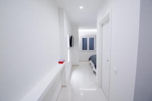 White Lux Apartment For 2 VIPGreece