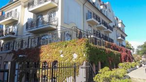 Korona Piastów - Apartamenty na Wyspie - Parking - Taras