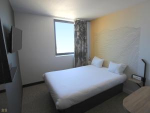 Hotels B&B HOTEL Bordeaux Centre Gare Saint-Jean : photos des chambres