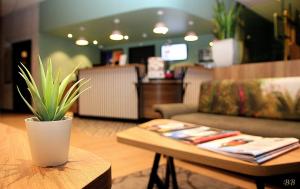 Hotels B&B HOTEL Bordeaux Centre Gare Saint-Jean : photos des chambres