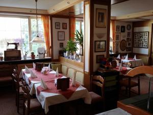 Hotel-Landgasthof Grüner Baum - Dittigheim