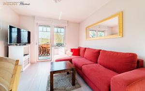 Wonder Home - Apartament z garażem, ogródkiem, miejscem na grilla i widokiem na Karkonosze