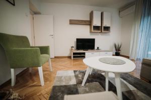 Modern apartment (50m2) in the center of Novi Sad