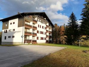 Appartement Schneerose - 3hvězdičkové hotely ve městě Tauplitz