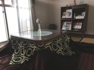 Yuigahama Apart - Hayama