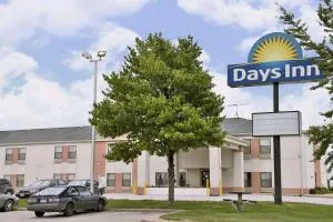 Days Inn by Wyndham Walcott Davenport - Walcott