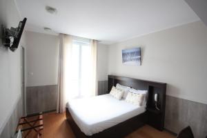 Hotels Hotel De La Rade : photos des chambres