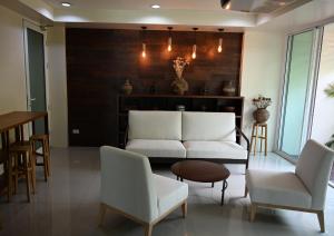 Sasi Place
