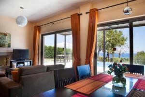 Skala Villa Sleeps 6 Pool WiFi Kefalloniá Greece