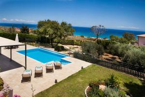 Skala Villa Sleeps 6 Pool WiFi Kefalloniá Greece