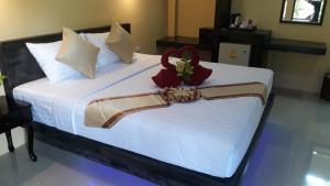 Fill - Feel @ Long Beach Resort