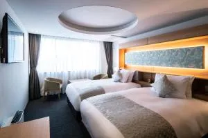 Kyoto Shijo Takakura Hotel Grandereverie - Kyoto