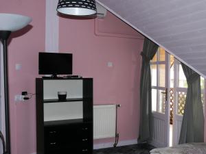 Familia Apartman 304