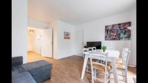 Disney, very spacious comfortable 3 bedrooms family apartment, 8 pers, wifi, NETFLIX