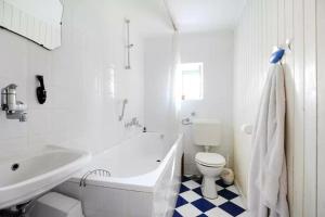 Torriano Holiday House