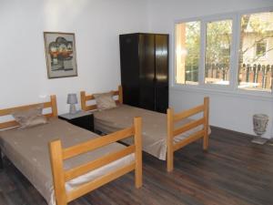 Miskos Guest House