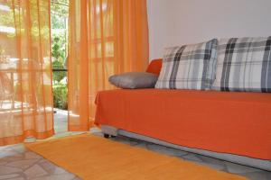 Apartments and rooms by the sea Podaca, Makarska - 16160