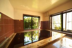 黒潮の宿 臨海荘 -Kuroshio no yado Rinkaisou-