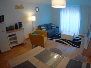 Allées dEtigny T1Bis 41 m2 1 chambre 4 couchages 200 m de la Crémaillère Express 400 m des Thermes