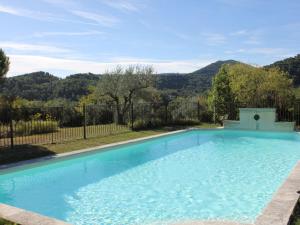 Maisons de vacances Superb mansion with private pool in Vaison la Romaine : photos des chambres