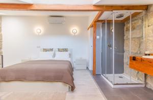 Gaia Woodstone Hideout