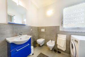 Caneis Apartments img53