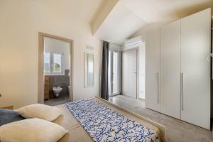 Caneis Apartments img44