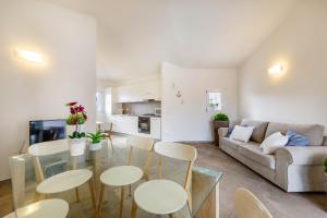 Caneis Apartments img34