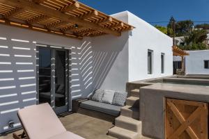 Trinity Mykonos - Boutique Beachfront Hotel Myconos Greece