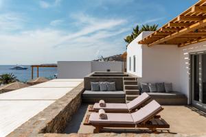 Trinity Mykonos - Boutique Beachfront Hotel Myconos Greece