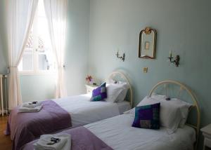 B&B / Chambres d'hotes Le Petit Cochon : Chambre Lits Jumeaux avec Salle de Bains Privative