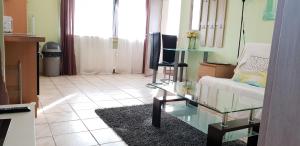 flats-4u - Cosy, quite & clean apartments in the city ( Apt.4 )