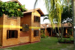 Pousada e Residencial Canto Verde...a uma quadra da melhor praia...