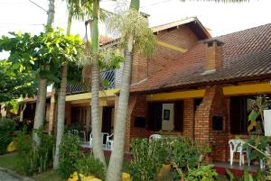 Pousada e Residencial Canto Verde...a uma quadra da melhor praia...