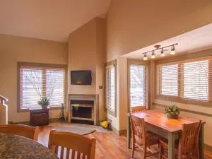 Spacious 2 Bed Condo at Crystal Mountain Resort - Thompsonville