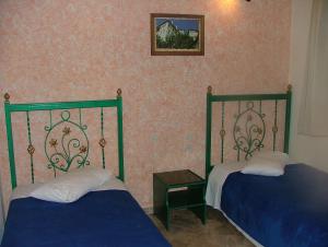 Two-Bedroom Apartment (4-6 Adults)