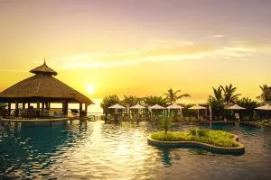 The Sailing Bay Beach Resort - Ấp Long Sơn