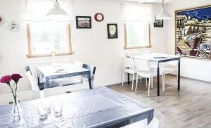 Fossardalur Guesthouse