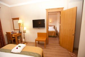 Connected Room room in Usta Park Hotel