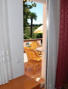 Apartment in Savudrija with sea view, terrace, air conditioning, Wi-Fi (123-7)